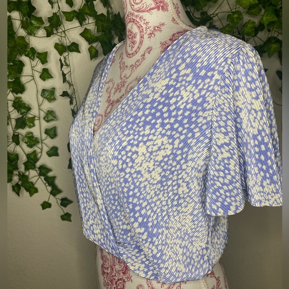 ASTR wrap top - Picture 3 of 3